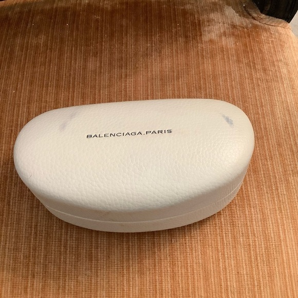 Balenciaga BAL0011S Red Shiny Women Sunglasses Out Of Stock - Picture 12 of 16